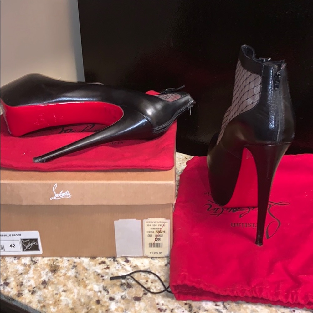 Christian Louboutin Bootie